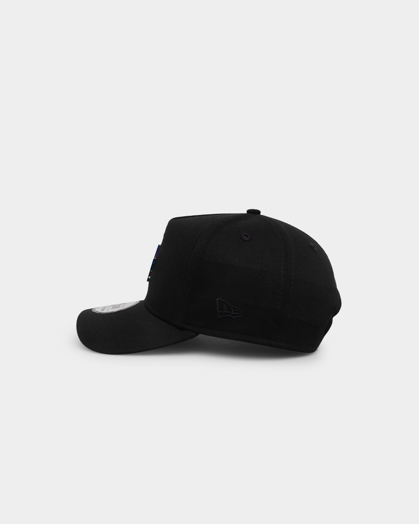 New Era Los Angeles Dodgers 'Metal Badge' 9FORTY K-Frame Snapback Black/Iridescent
