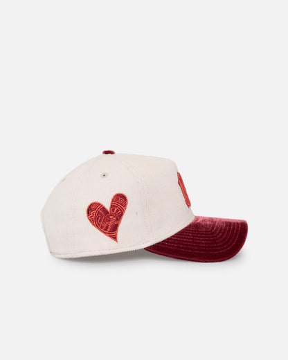 New Era New York Yankees 'Premium Corduroy Velvet' 9FORTY A-Frame Snapback Chrome White/Cardinal